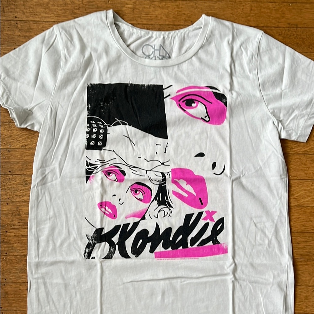 Blondie Graphic Tee in White and Pink